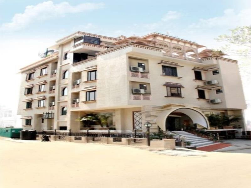 Oyo Flagship Hotel Rudra Palace อัครา ภายนอก รูปภาพ