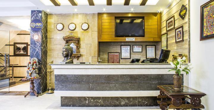 Oyo Flagship Hotel Rudra Palace อัครา ภายนอก รูปภาพ
